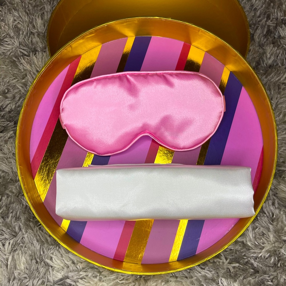 Isaac Mizrahi Sleep Set